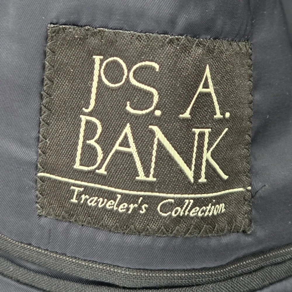 JOS A BANK Traveler's Collection Mens Jacket Blazer Navy Blue Pinstripe 43R *46R